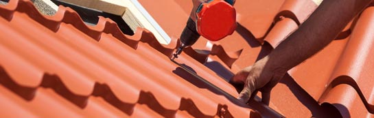 save on Middle Strath roof installation costs